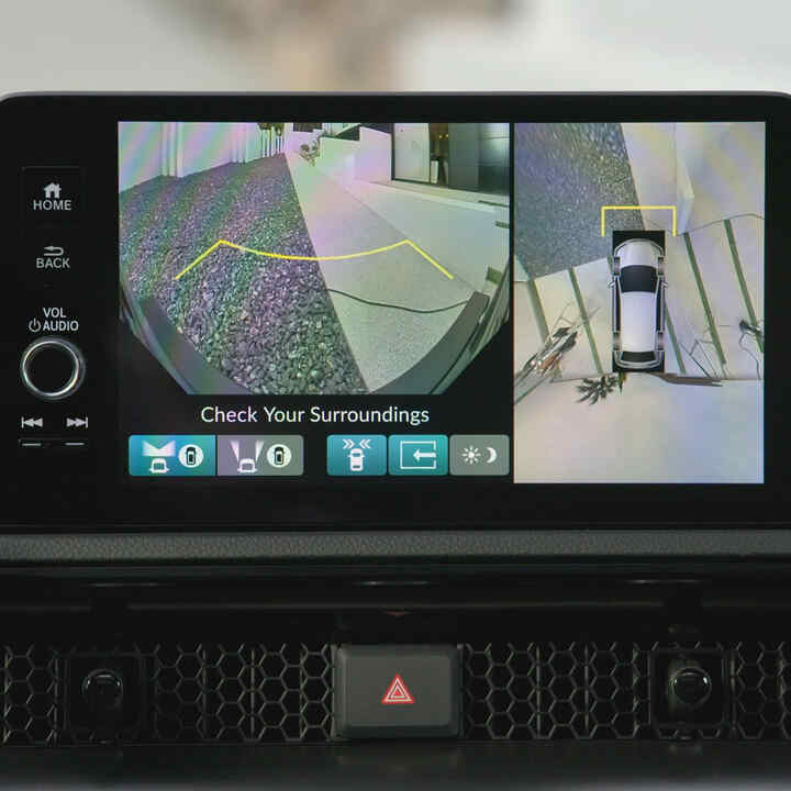 Close-up van het Multi-View camerasysteem in de Honda CR-V Hybrid.