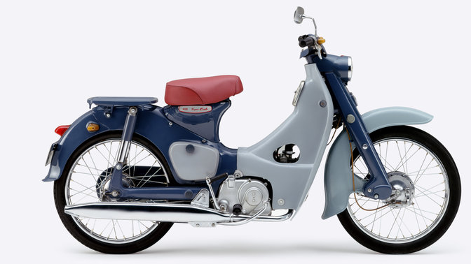 Zijaanzicht van de Super Cub.