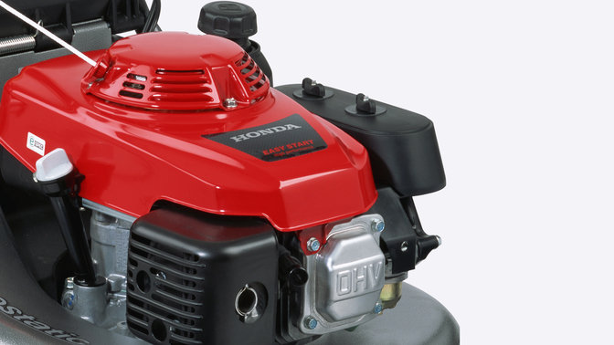 Close-up van grasmaaiermotor.