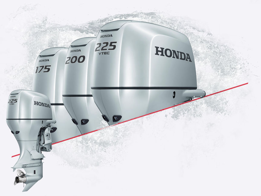 4x Honda buitenboordmotoren.