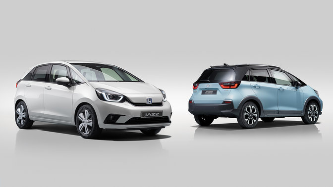Honda Jazz en Jazz Crosstar in studio