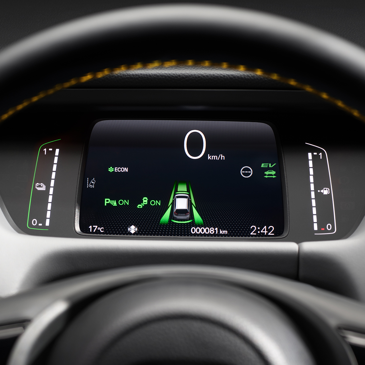 Close-up van het digitale display van de Honda Jazz.