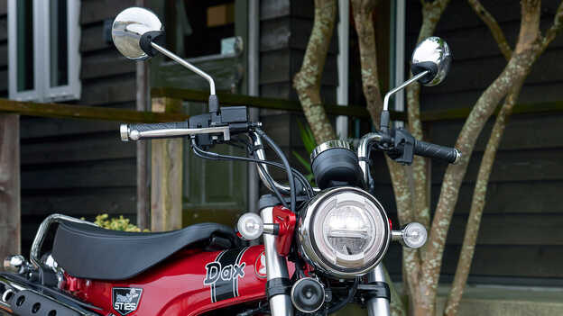 Dax 125 detail ledverlichting