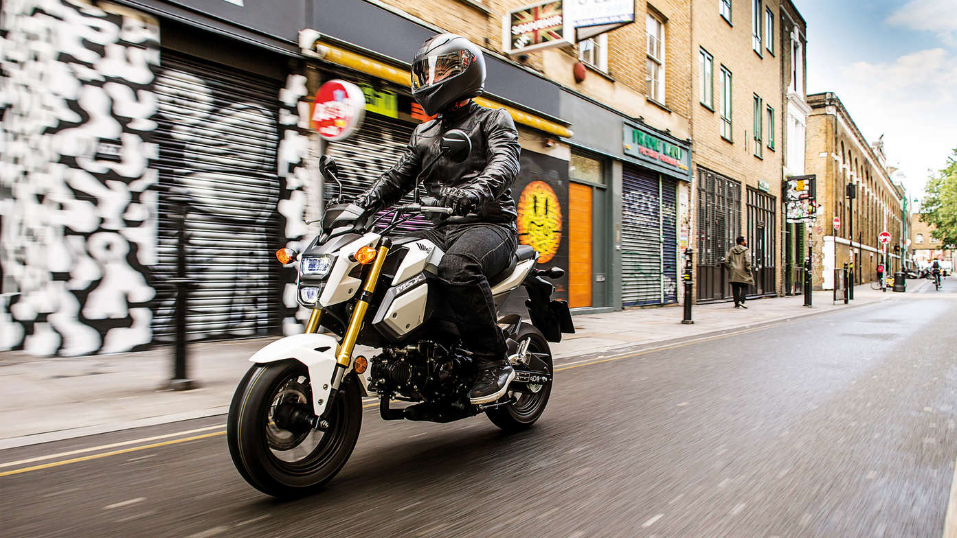 Overzicht Msx125 2017 125 Cc Aanbod Motorfietsen Honda De Msx125 Behoudt Charme Van Het Originele Ontwerp Maar Is Wel Stoerder
