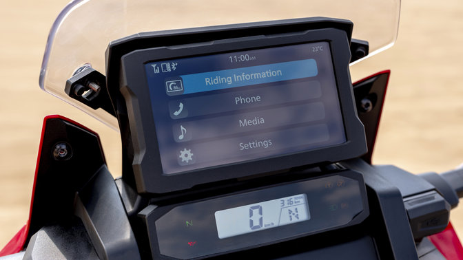 Honda Africa Twin, zoom op TFT-scherm Bluetooth