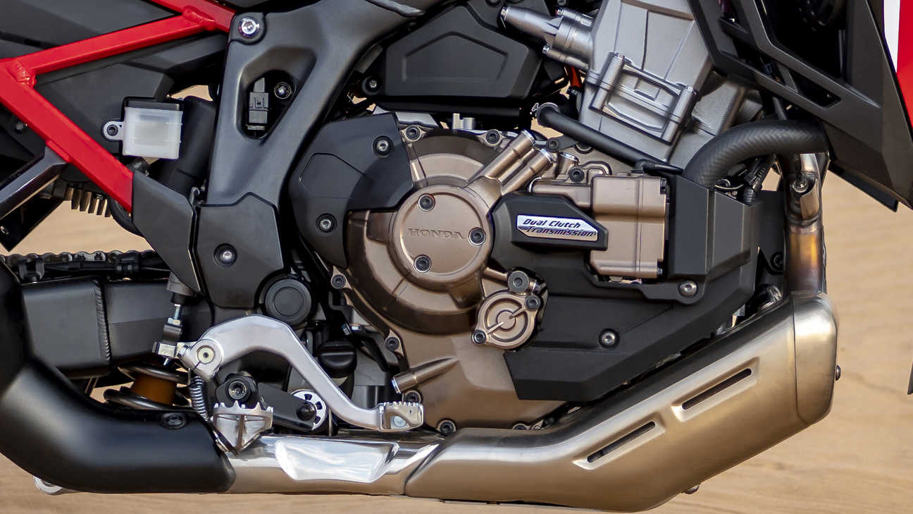 Honda Africa Twin, zoom op linker handvat