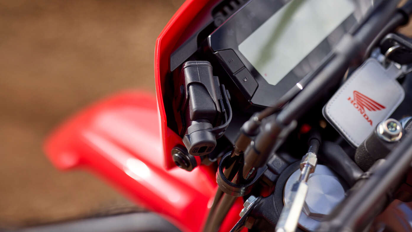 CRF300L USB type C-oplaadpoort