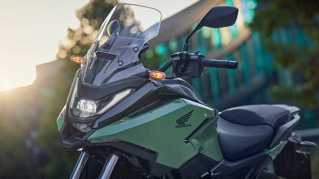 Close-up van de NC750X en het duurzame Durabio™-materiaal.
