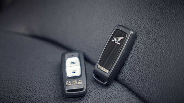 X-ADV Detail Smart Key