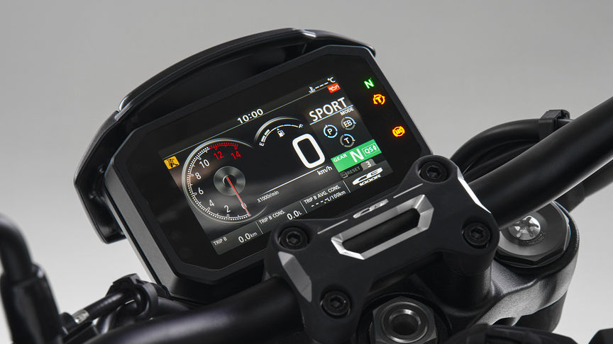 CB1000R Black Edition, 5-inch TFT-scherm met Honda smartphone Voice Control System