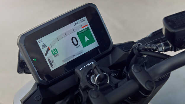 Honda CB750 Hornet TFT-scherm met navigatie.