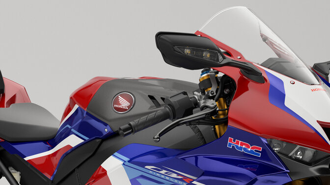 Honda CBR1000RR-R Fireblade SP met koolstofvezel airbox cover