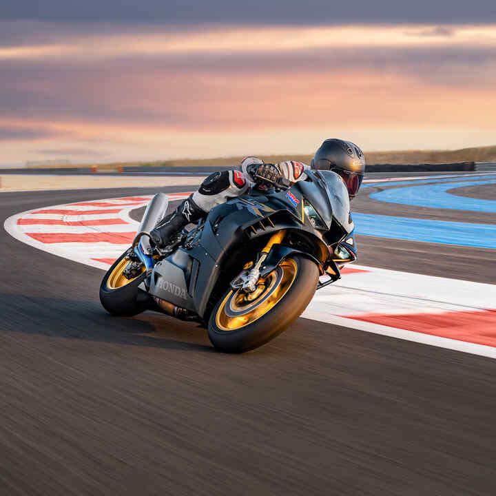 Honda CBR1000RR-R Fireblade SP met chassis en elektronica voor geweldige grip