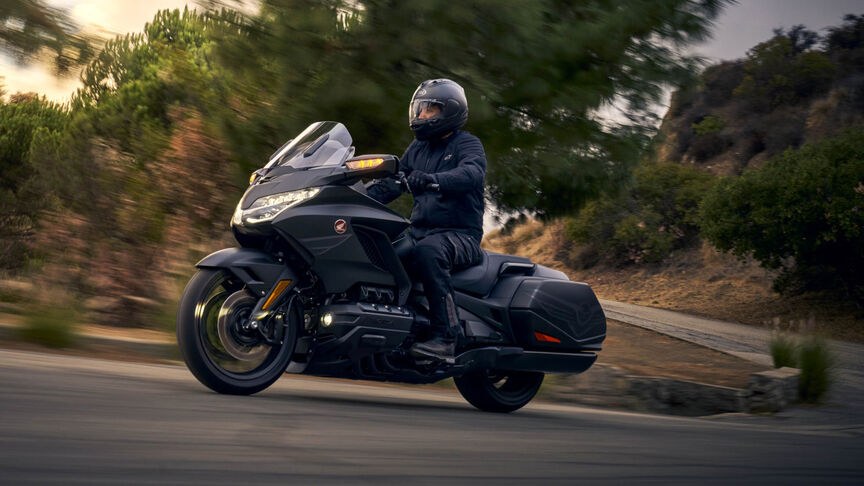 Zijaanzicht van de Honda GL1800 Gold Wing