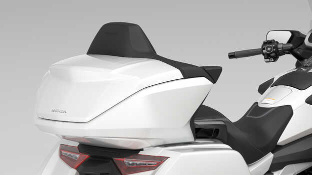 Honda Gold Wing Tour, Grote opbergruimte