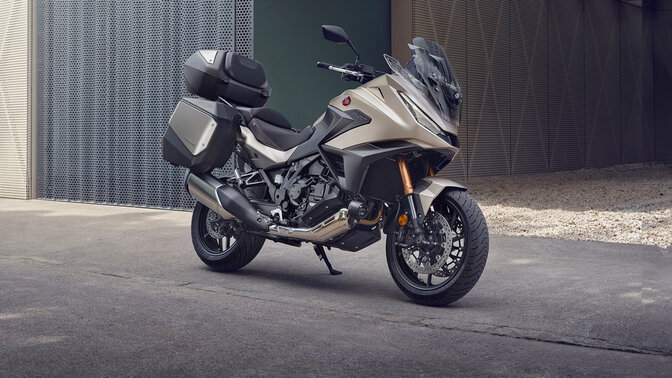 Bovenaanzicht van de Honda NT1100.